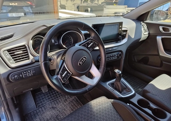 Kia XCeed cena 85000 przebieg: 63800, rok produkcji 2020 z Włoszczowa małe 106